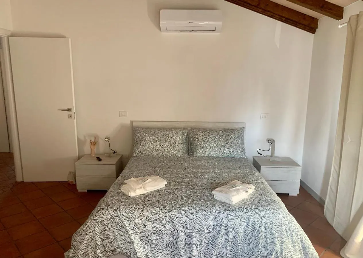 Casa Vacanze Al Mare Apartment Pietrasanta Italy